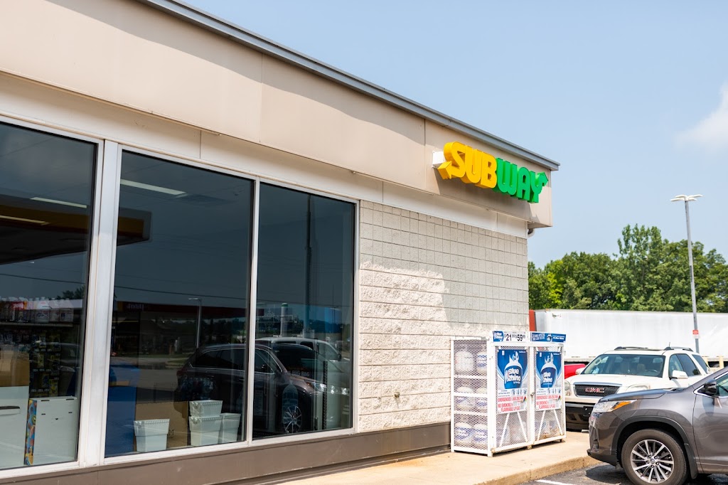 Johnnys Markets | cafe | 6905 Old U.S. 27, Fremont, IN 46737, USA | 2608332959 OR +1 260-833-2959