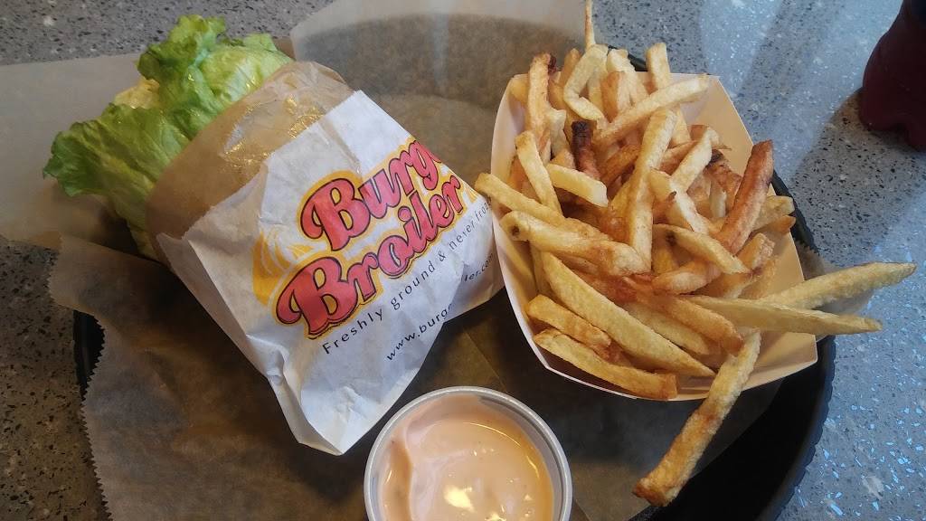 Burger Broiler Tacoma | restaurant | 3801 E McKinley Ave #2941, Tacoma, WA 98404, USA | 2533023587 OR +1 253-302-3587