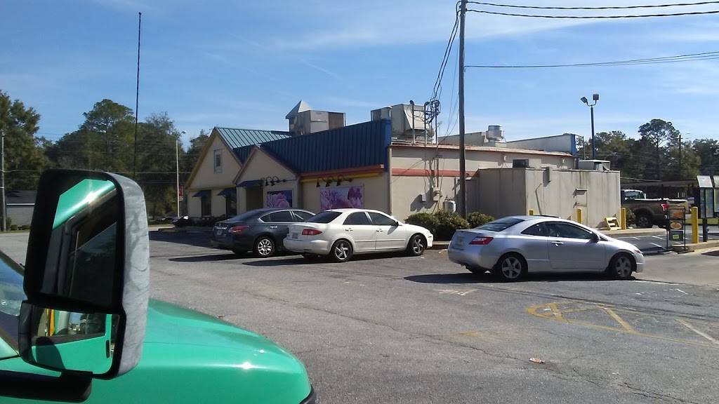 Long John Silvers | restaurant | 1805 N Slappey Blvd, Albany, GA 31701, USA | 2294354144 OR +1 229-435-4144