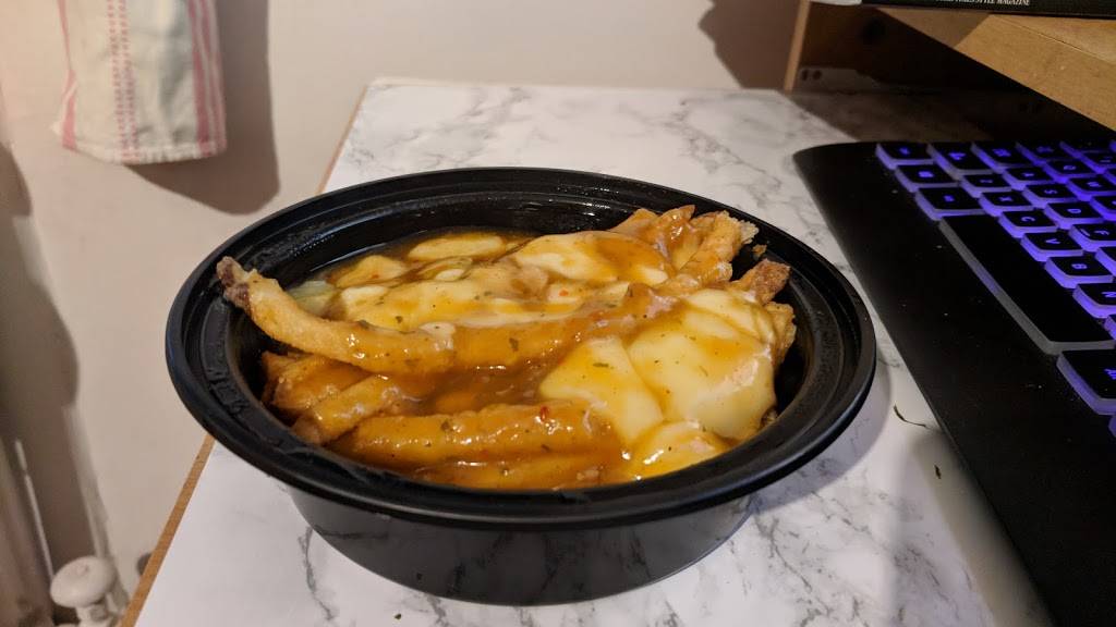 Popeyes Louisiana Kitchen | restaurant | 150 Park Lawn Rd b, Etobicoke, ON M8Y 0B6, Canada | 4162552550 OR +1 416-255-2550