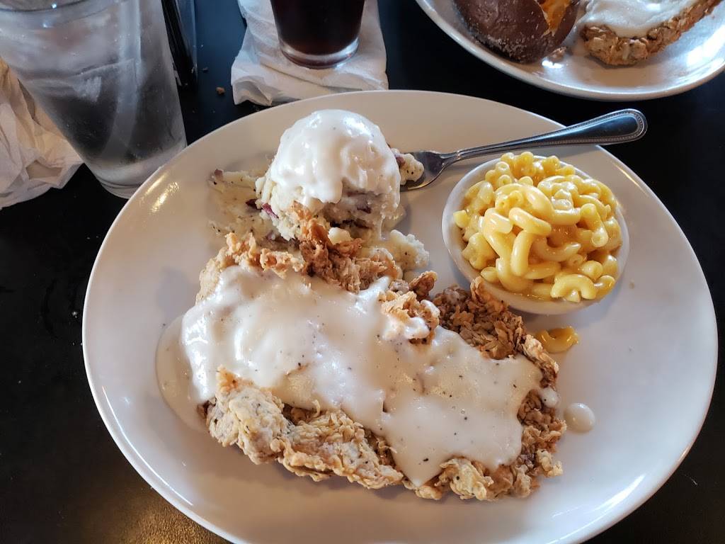 Cotton Patch Cafe | restaurant | 2401 12th Ave NW #105, Ardmore, OK 73401, USA | 5802262110 OR +1 580-226-2110