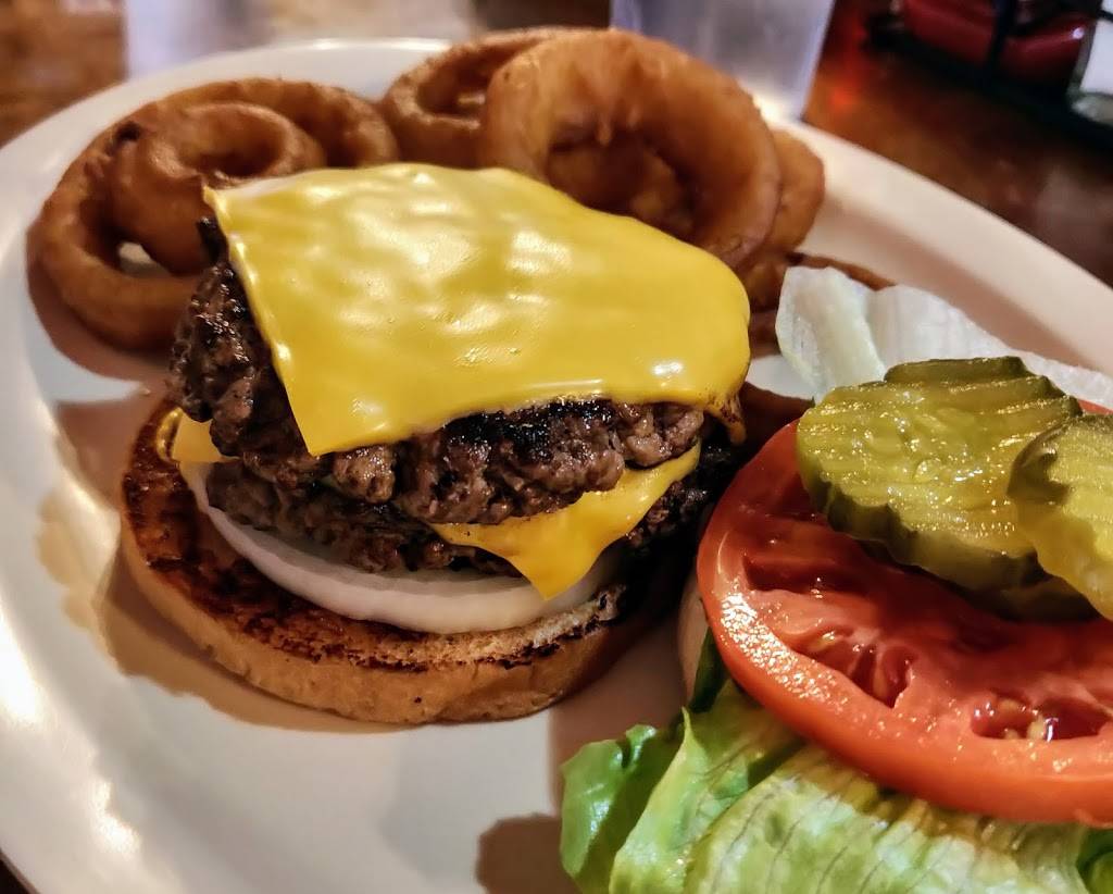 Shirleys Restaurant | restaurant | 746 E Duval St, Lake City, FL 32055, USA | 3867559130 OR +1 386-755-9130