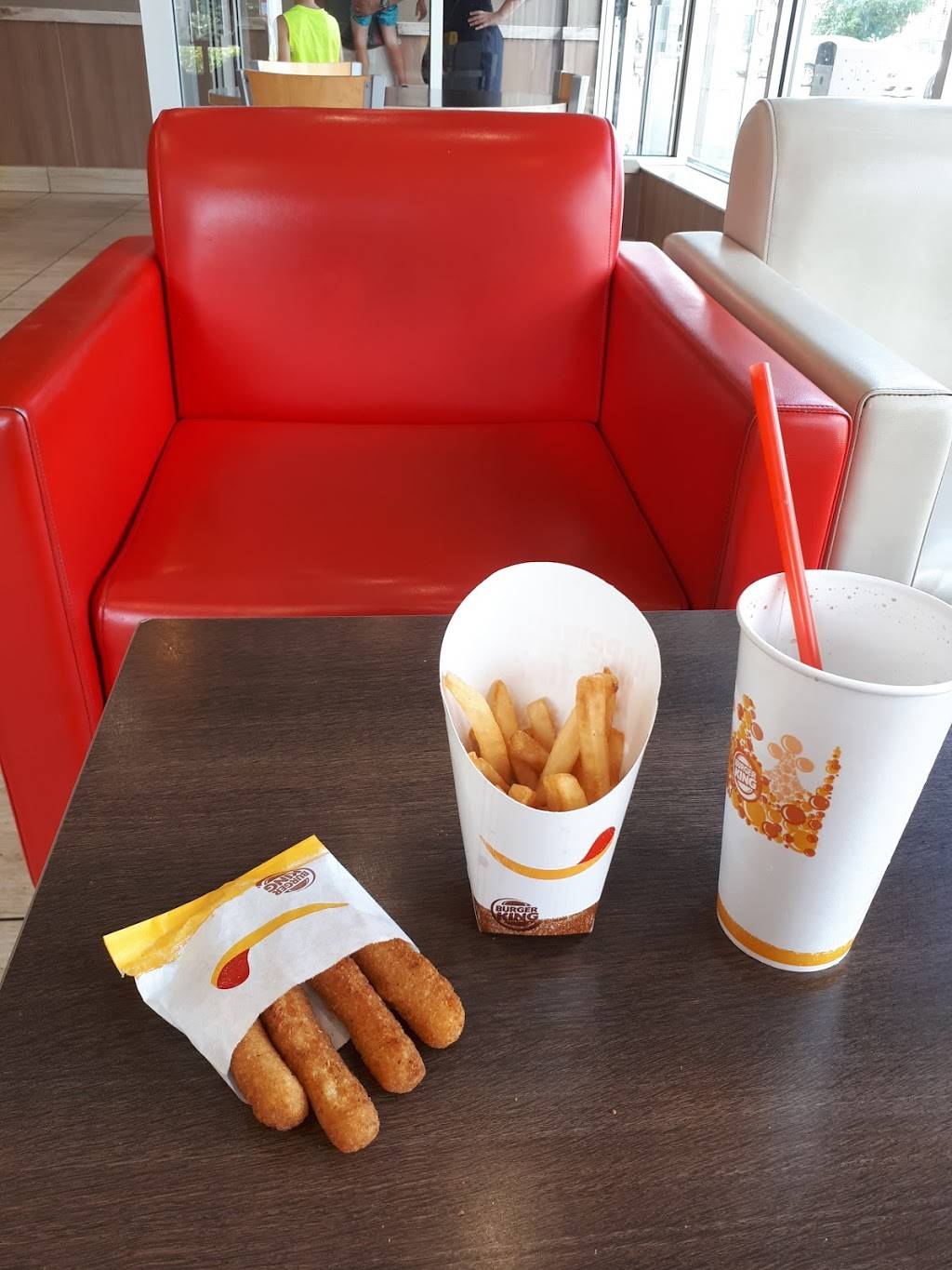 Burger King | restaurant | 3003 Danforth Ave, East York, ON M4C 1M9, Canada | 4166867191 OR +1 416-686-7191