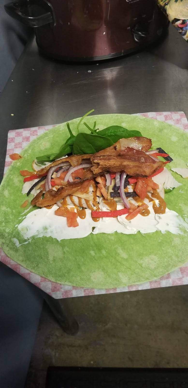 sadie Maes coffee and Eatery | restaurant | 2803 Kitsap Way, Bremerton, WA 98312, USA | 3606278484 OR +1 360-627-8484