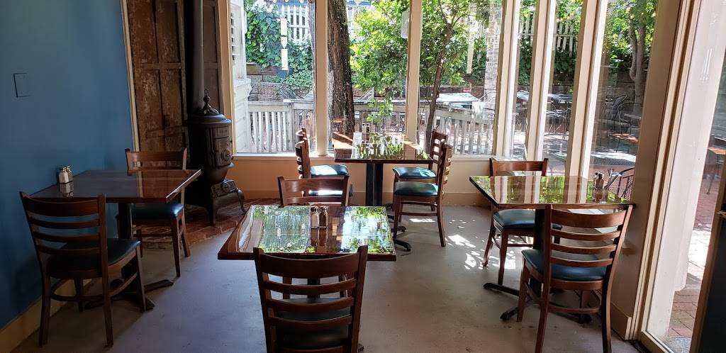 One 11 Kitchen and Bar | restaurant | 300 Commercial St, Nevada City, CA 95959, USA | 5304706099 OR +1 530-470-6099