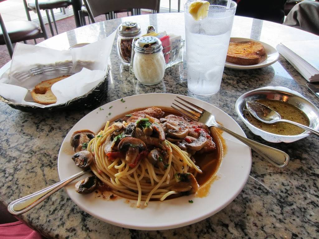 Mamma Lucia | restaurant | 14921 Shady Grove Rd, Rockville, MD 20850, USA | 3017628805 OR +1 301-762-8805