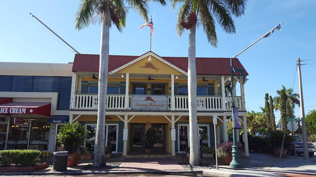 Tommy Bahama Restaurant, Bar & Store | restaurant | 300 John Ringling Blvd, Sarasota, FL 34236, USA | 9413882888 OR +1 941-388-2888
