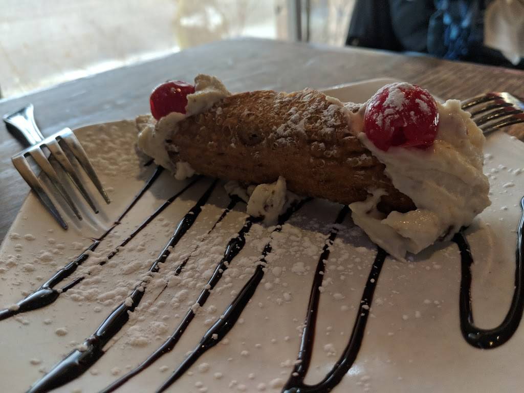 Piccolo Italian Restaurant | restaurant | 1261 Som Center Rd, Mayfield Heights, OH 44124, USA | 4406461383 OR +1 440-646-1383