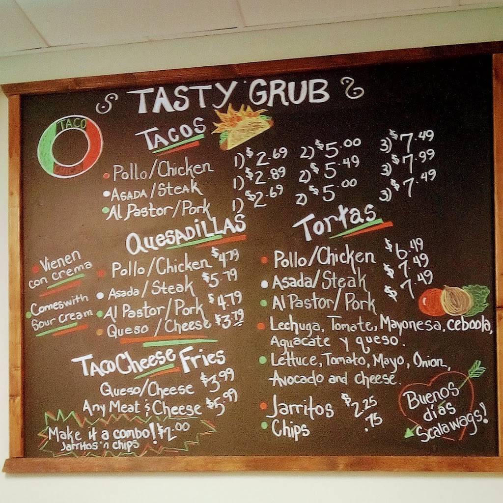 Taco Chics at Yohoho! | restaurant | 23 N Eustis St, Eustis, FL 32726, USA | 4072189326 OR +1 407-218-9326