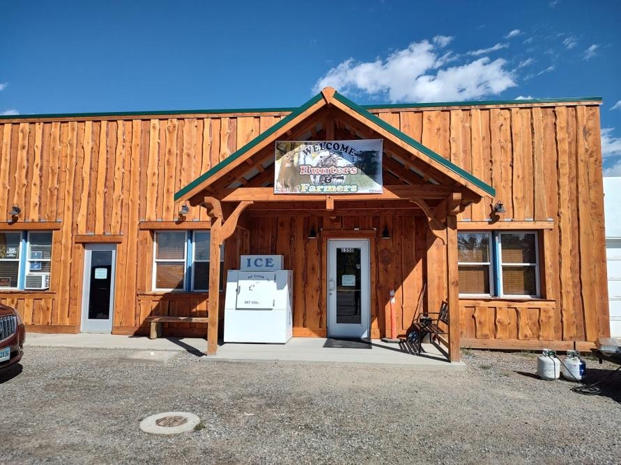 Midvale Station | restaurant | 1550 Missouri Valley Rd, Riverton, WY 82501, USA | 3078569911 OR +1 307-856-9911