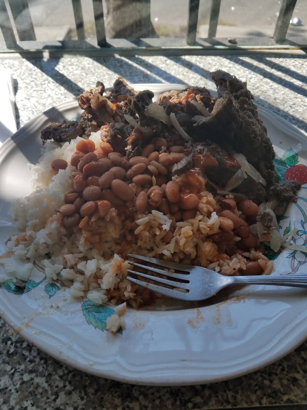 Rickys Restaurant | restaurant | 48 Franklin St, Jersey City, NJ 07307, USA | 2012174045 OR +1 201-217-4045