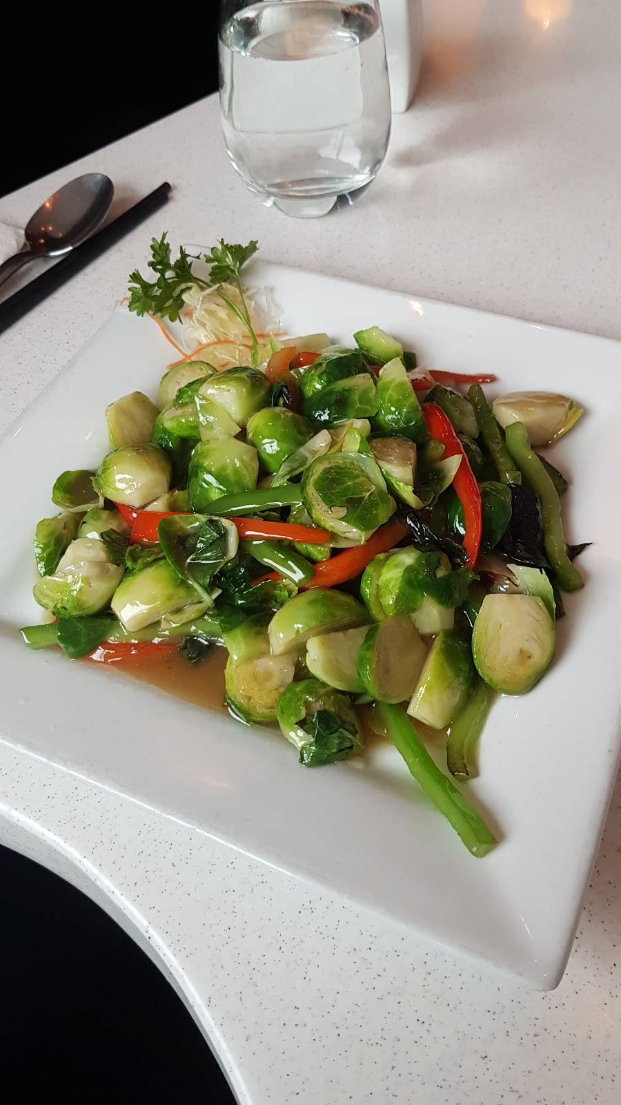 OpenRice Asian Fusion & Lounge | restaurant | 1755 St Laurent Blvd, Ottawa, ON K1G 3V4, Canada | 6137398833 OR +1 613-739-8833