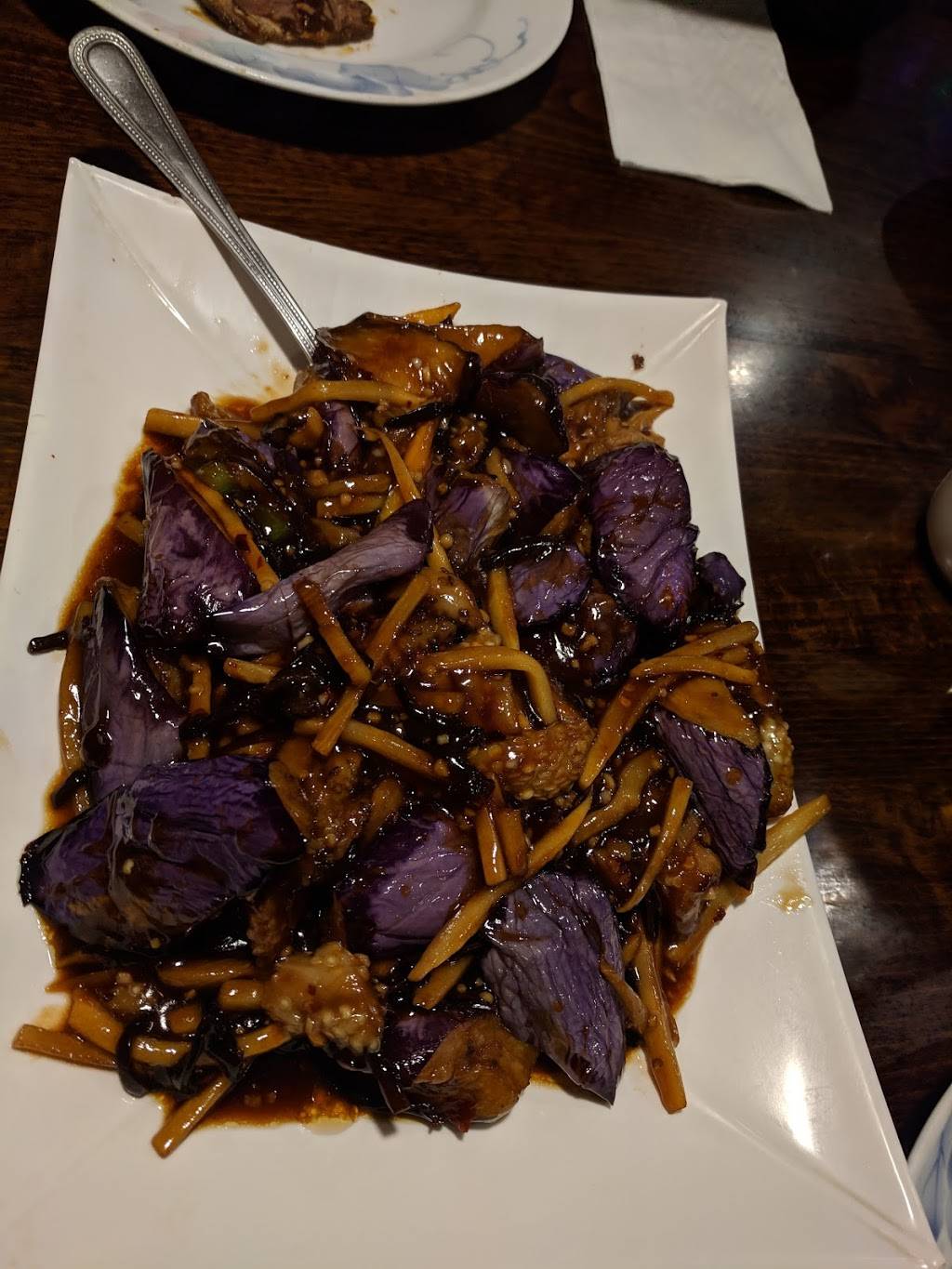 荔栈 | restaurant | 29505 W Nine Mile Rd, Farmington Hills, MI 48336, USA | 2488886866 OR +1 248-888-6866