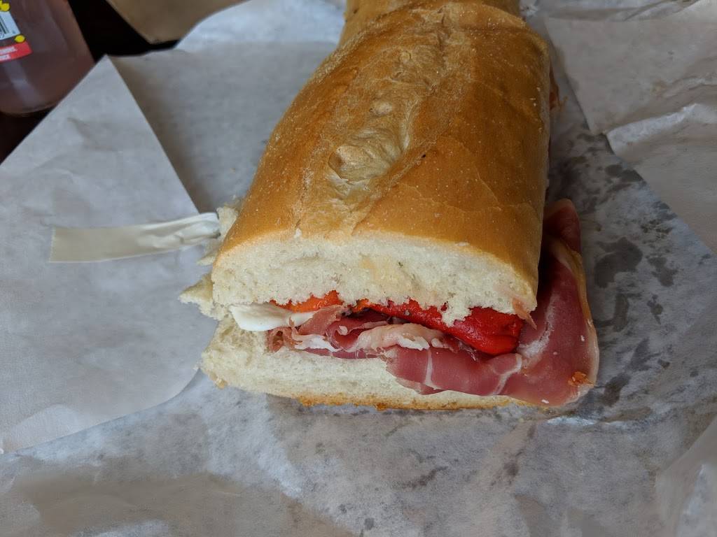 Casa Italiana | restaurant | 40 Parrish St, Canandaigua, NY 14424, USA | 5853960411 OR +1 585-396-0411