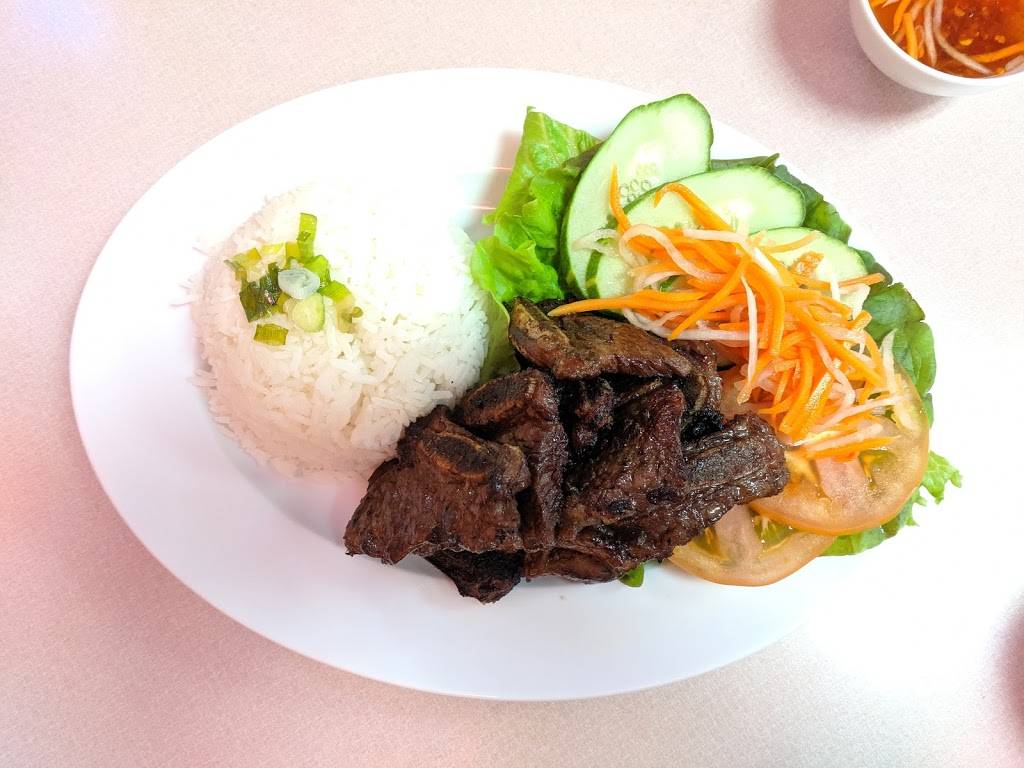 Pho Viet and Seafood | restaurant | 7146 E Independence Blvd Ste F, Charlotte, NC 28227, USA | 9802070411 OR +1 980-207-0411