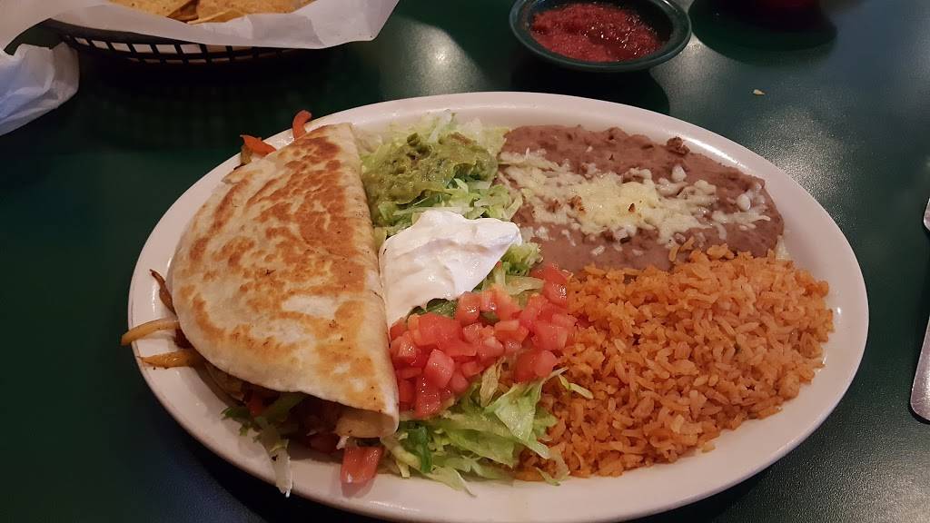 Cancun Restaurant | restaurant | 3028 Stanford Ave, Springfield, IL 62703, USA | 2177531455 OR +1 217-753-1455