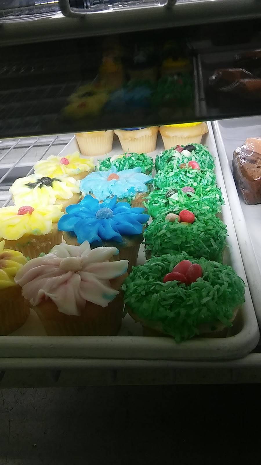 Tastee Pattee | restaurant | 1431 Rockaway Pkwy, Brooklyn, NY 11236, USA | 7182575400 OR +1 718-257-5400