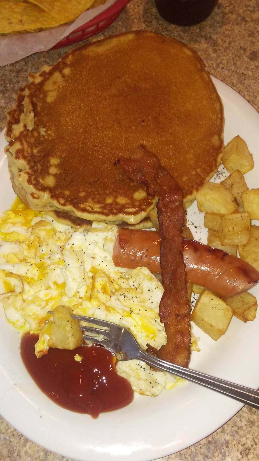 Ostioneria y Taqueria Los Jaliscienses | restaurant | 1920 Richey St, Pasadena, TX 77502, USA | 7134723528 OR +1 713-472-3528