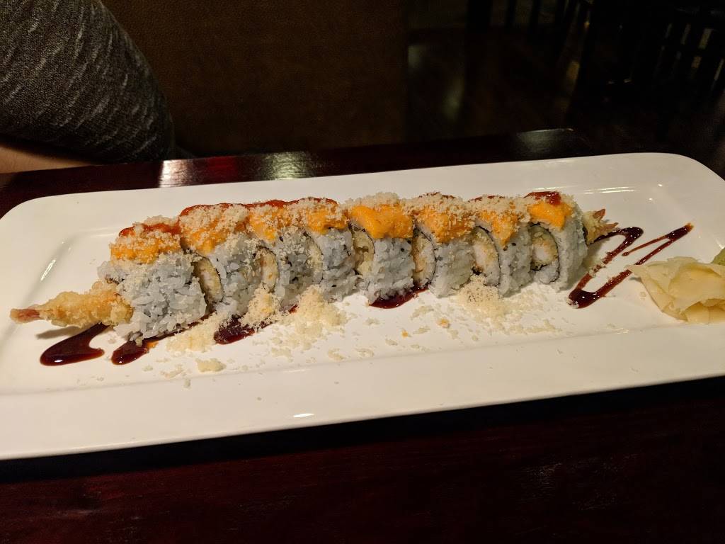 Nana Asian Fusion & Sushi Bar | restaurant | 4511 N Oakland Ave, Milwaukee, WI 53211, USA | 4149678888 OR +1 414-967-8888