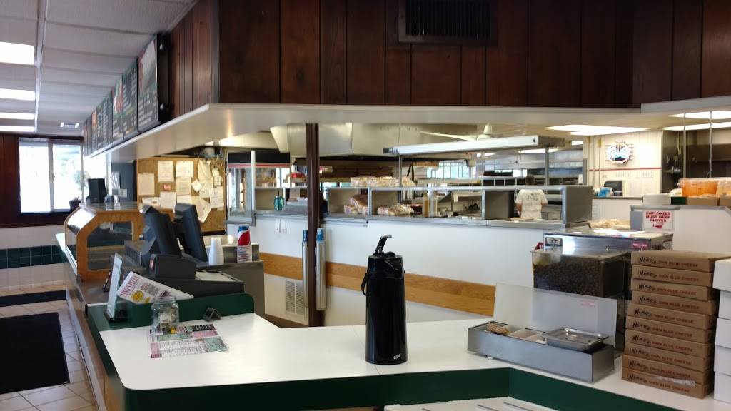 Ninos Pizza | restaurant | 1737 Orchard Park Rd, West Seneca, NY 14224, USA | 7166749066 OR +1 716-674-9066