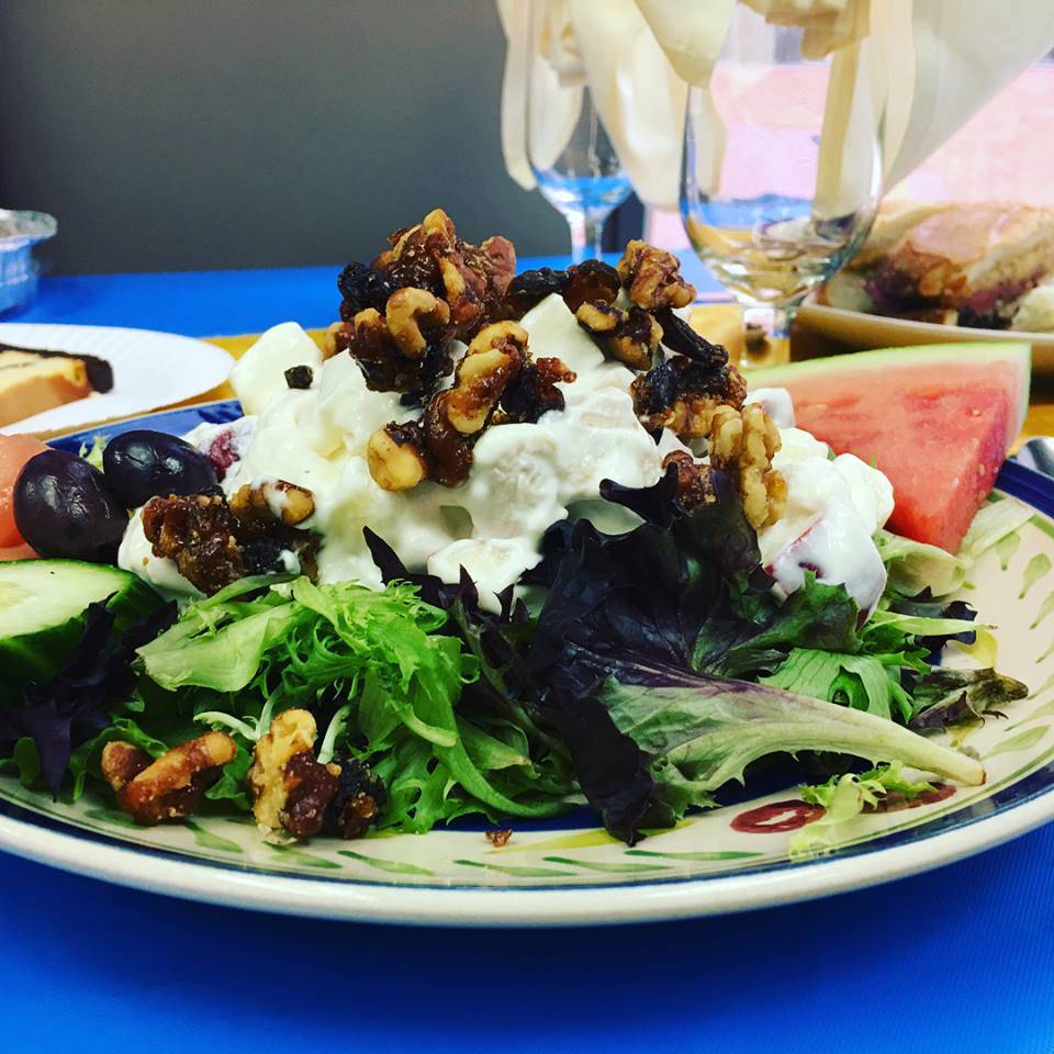 Willowtree Inn Restaurant | restaurant | 601 Ann St, Stroudsburg, PA 18360, USA | 5704760211 OR +1 570-476-0211