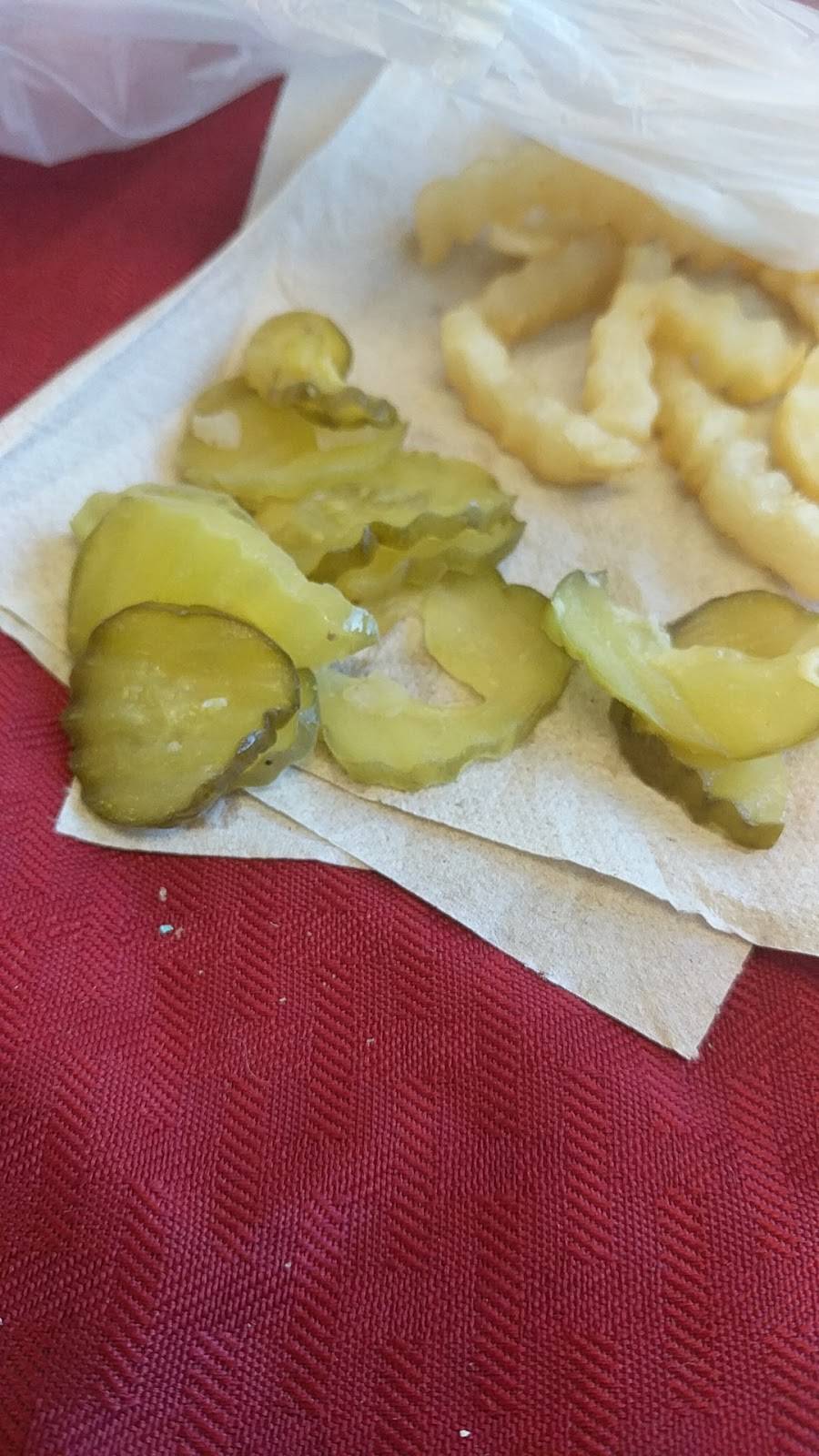 White Castle | restaurant | 10099 E Washington St, Indianapolis, IN 46229, USA | 3178971247 OR +1 317-897-1247