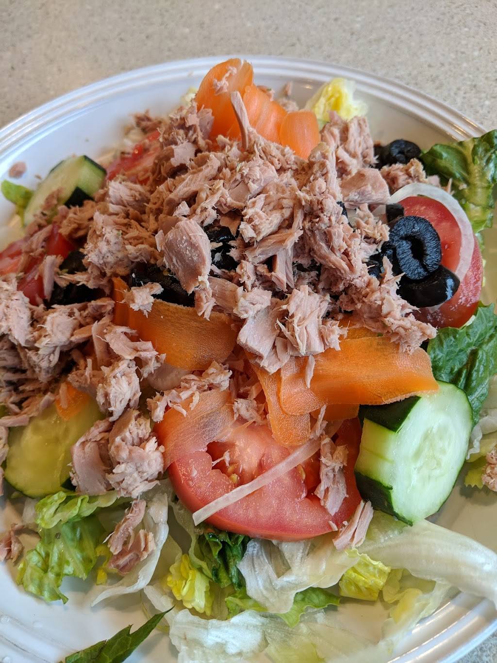 Two Cousins Pizza & Grill | restaurant | 1012 Kingold Blvd, Snow Hill, NC 28580, USA | 2527474777 OR +1 252-747-4777