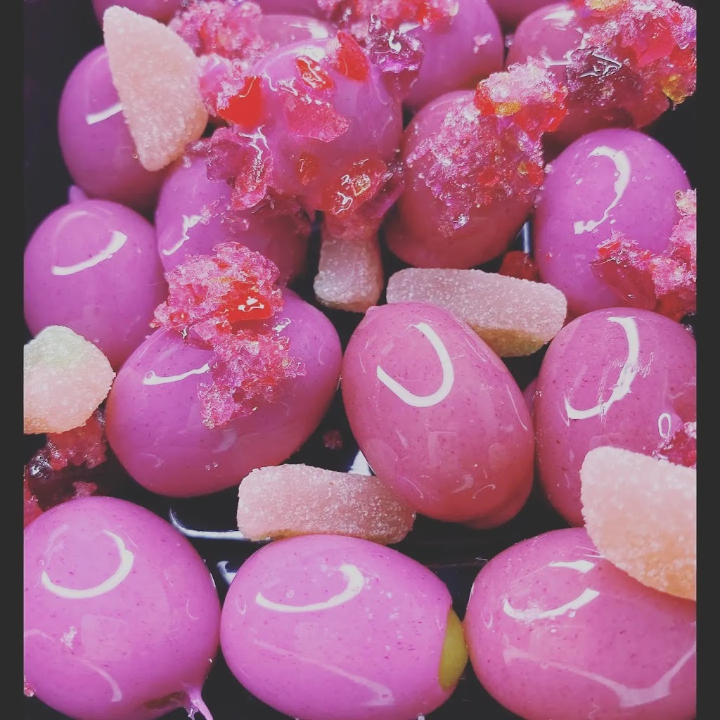 The Queenz Kitchen | restaurant | 16940 Ella Blvd, Houston, TX 77090, USA | 8323804176 OR +1 832-380-4176