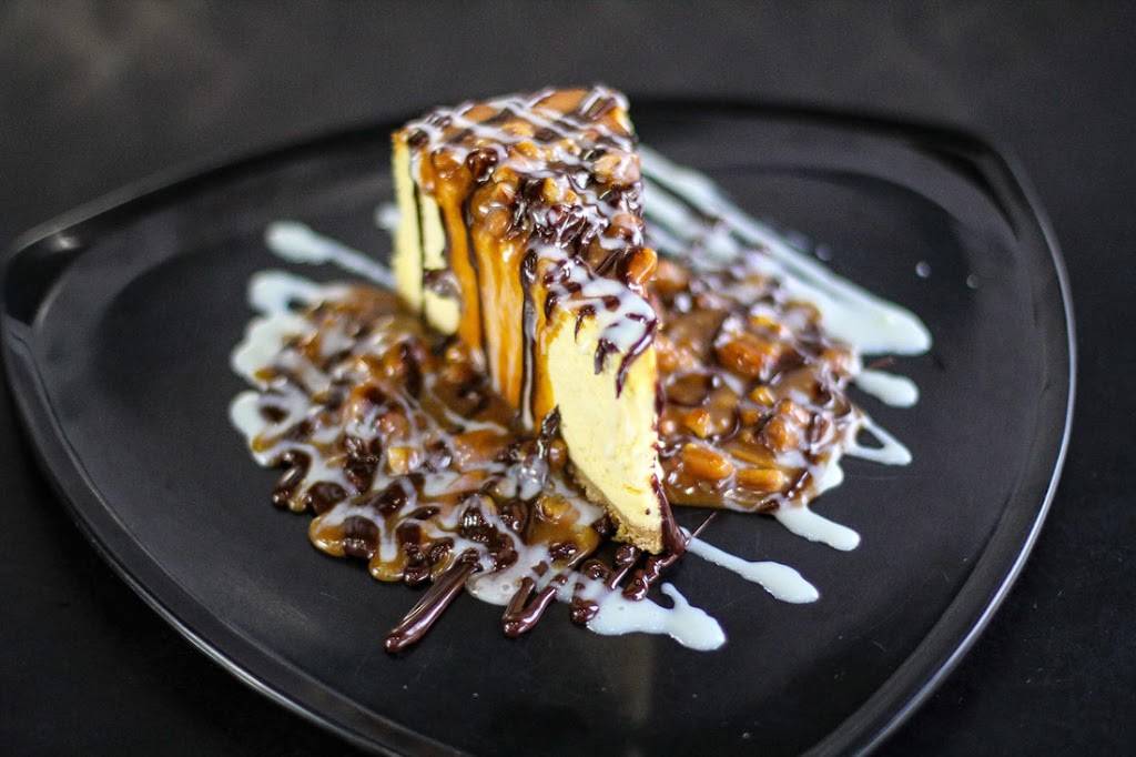 Center Court Pizza & Brew | meal takeaway | 2111 W Parkwood Ave #117, Friendswood, TX 77546, USA | 8324819234 OR +1 832-481-9234