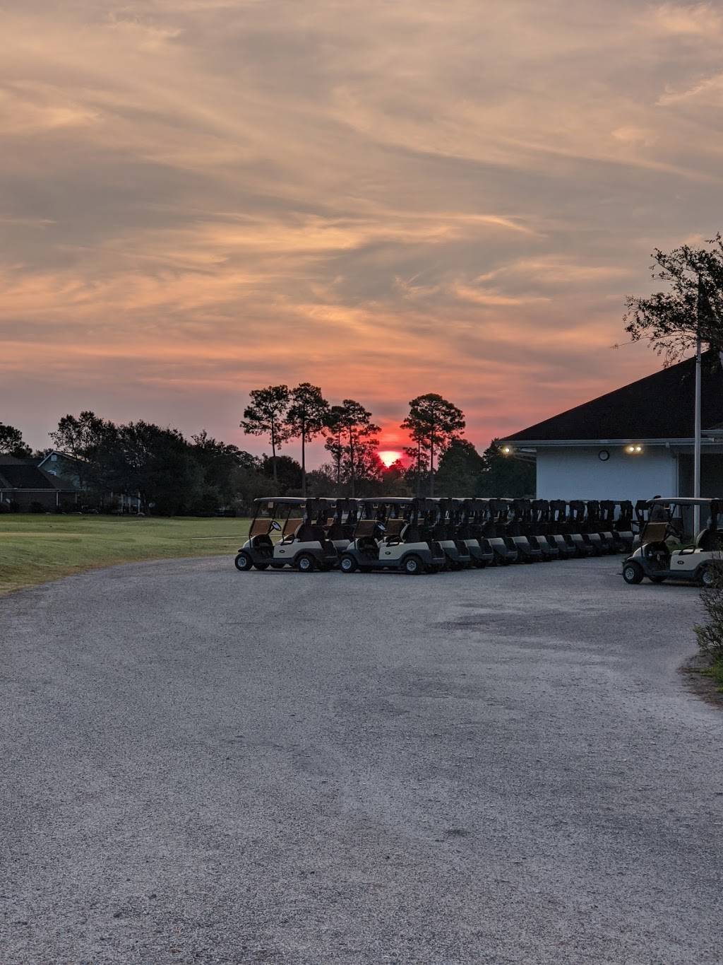 Windance Country Club | restaurant | 19385 Champion Cir, Gulfport, MS 39503, USA | 2288324871 OR +1 228-832-4871