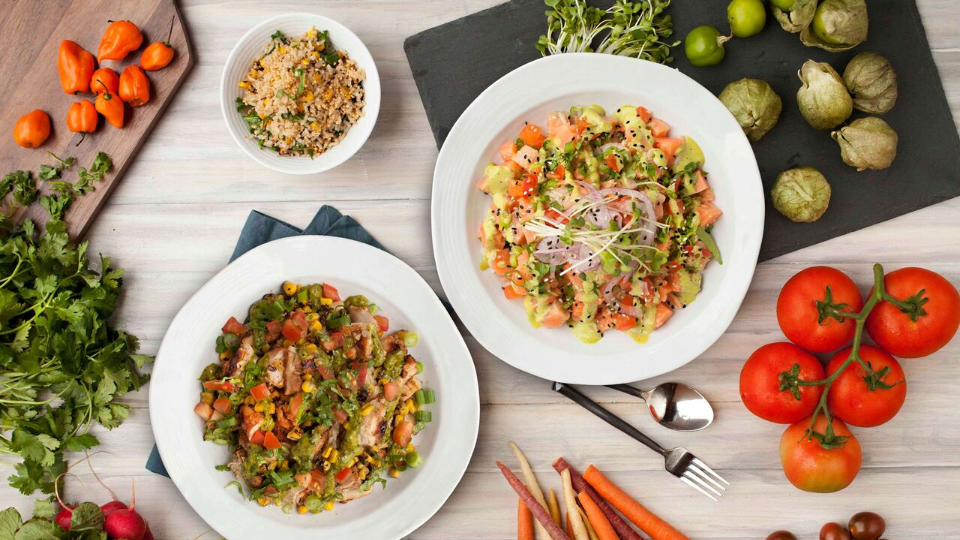 California Fish Grill | restaurant | 41 Auto Center Dr, Foothill Ranch, CA 92610, USA | 9494709600 OR +1 949-470-9600