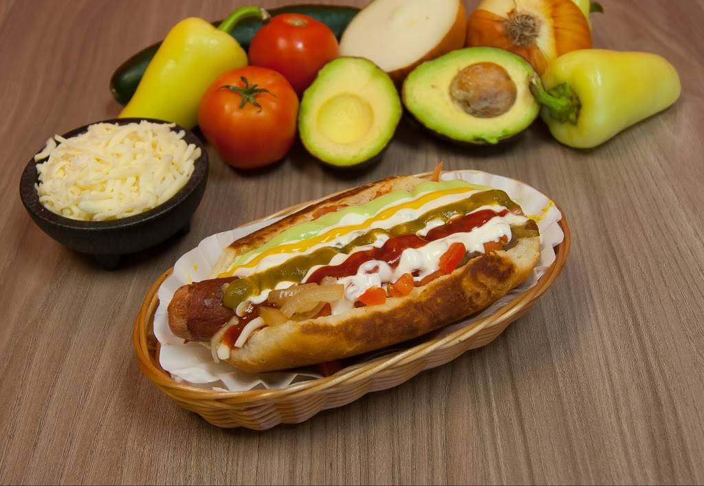 La Pasadita Hot Dogs | restaurant | 3801 N 43rd Ave, Phoenix, AZ 85031, USA | 6239992700 OR +1 623-999-2700