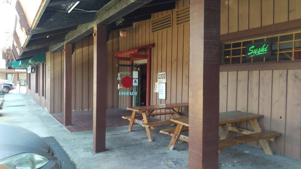 Young Sushi | restaurant | 4062 Bonita Rd, Bonita, CA 91902, USA | 6194704700 OR +1 619-470-4700