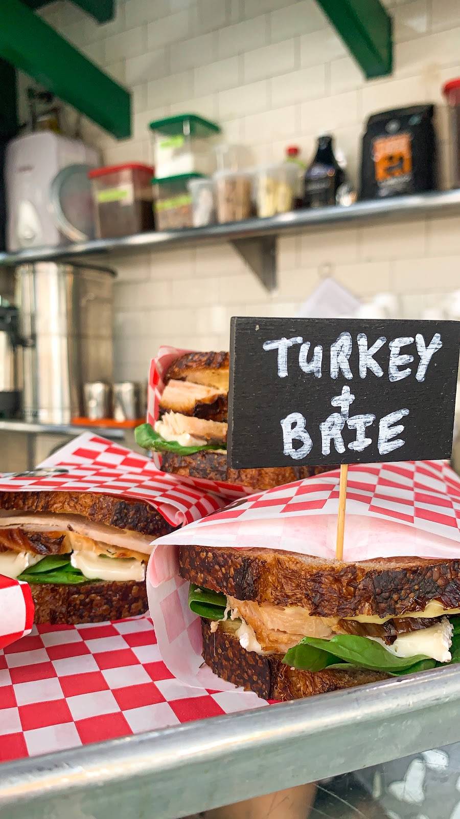 Cafe Bocce | meal takeaway | 20 Union Square W, New York, NY 10003, USA | 2126777818 OR +1 212-677-7818