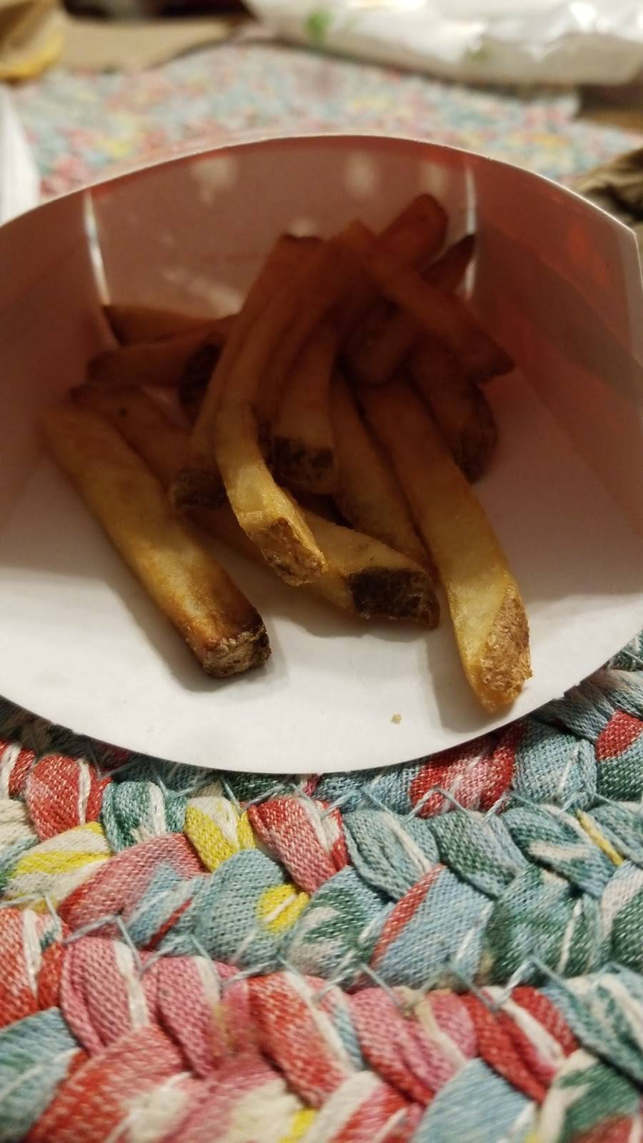 Wendys | restaurant | 1705 W 21st St, Wichita, KS 67203, USA | 3168319775 OR +1 316-831-9775