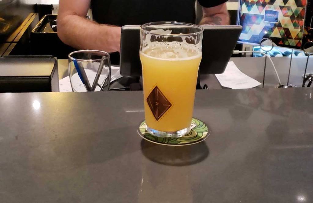 New Glory Brewery | restaurant | 5540 Douglas Blvd, Granite Bay, CA 95746, USA | 9168721721 OR +1 916-872-1721