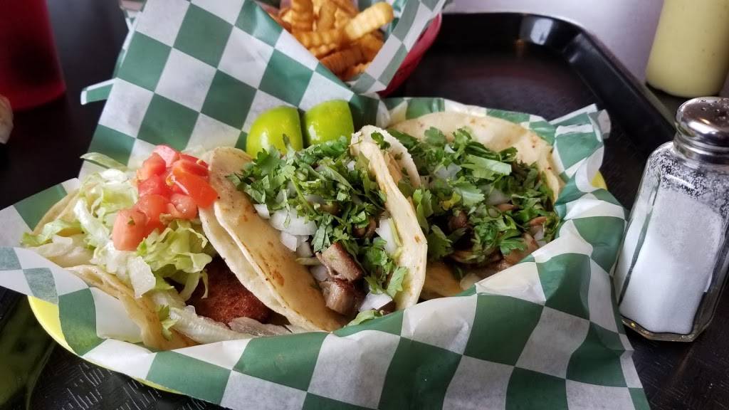 Tavial Grill | restaurant | 1199 7th St W, St Paul, MN 55102, USA | 6512981000 OR +1 651-298-1000