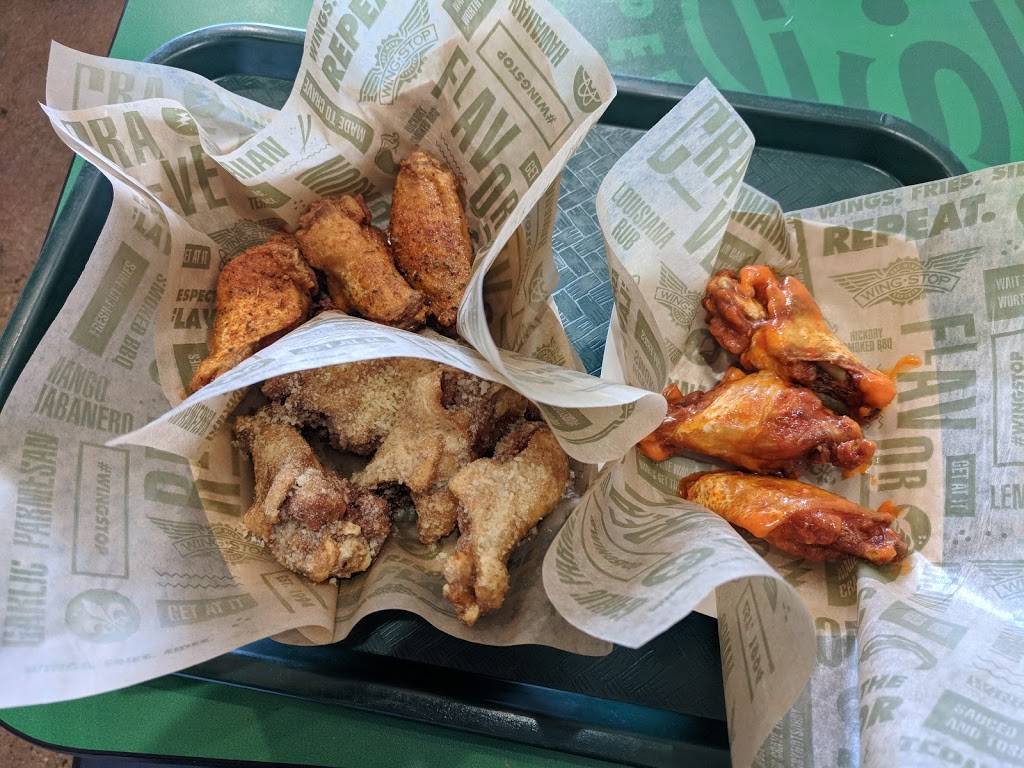 Wingstop | restaurant | 32240 Temecula Pkwy Ste 107, Temecula, CA 92592, USA | 9513039464 OR +1 951-303-9464