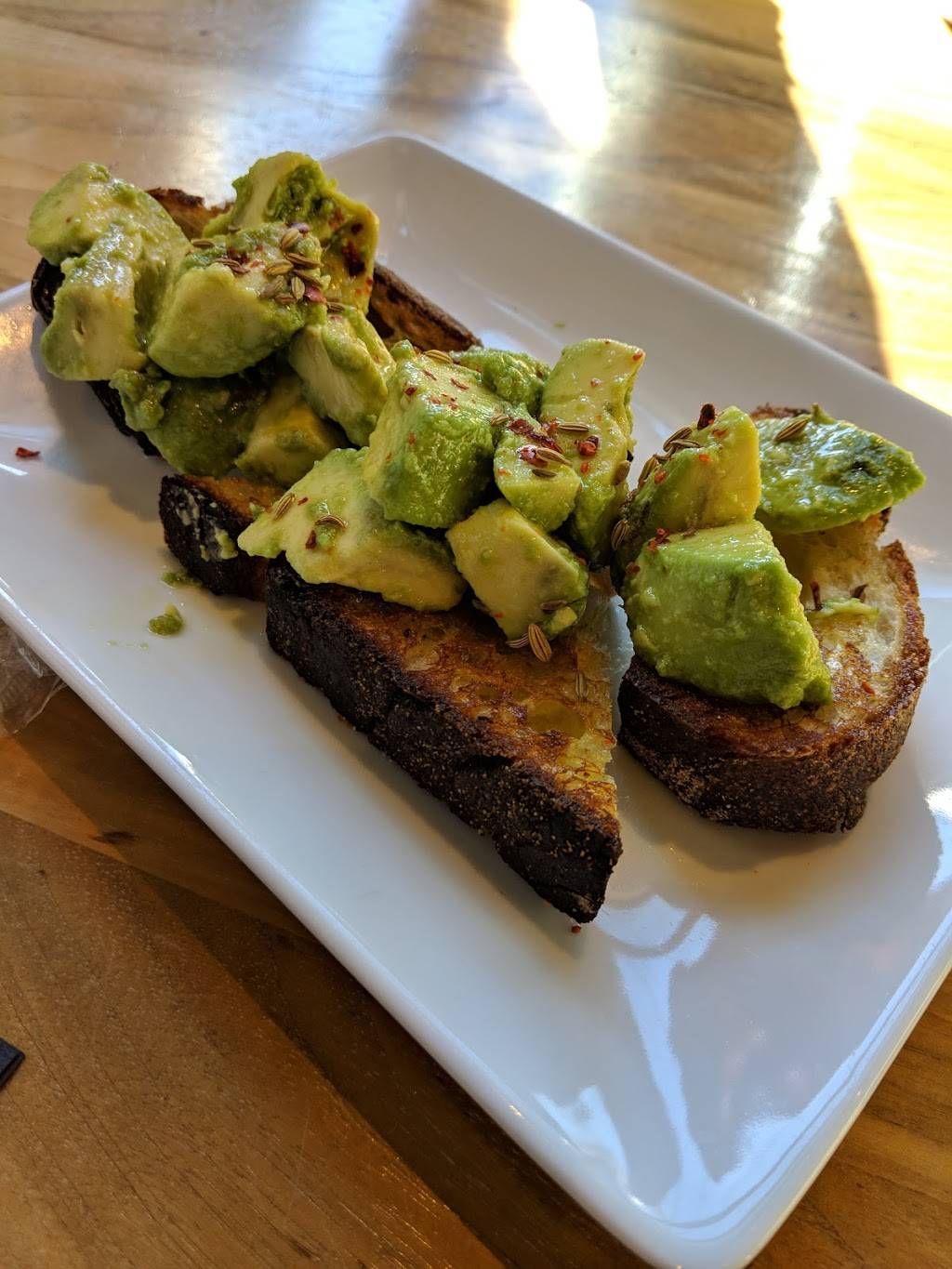 Central Newton | restaurant | 761 Beacon St, Newton Centre, MA 02459, USA | 6179162003 OR +1 617-916-2003