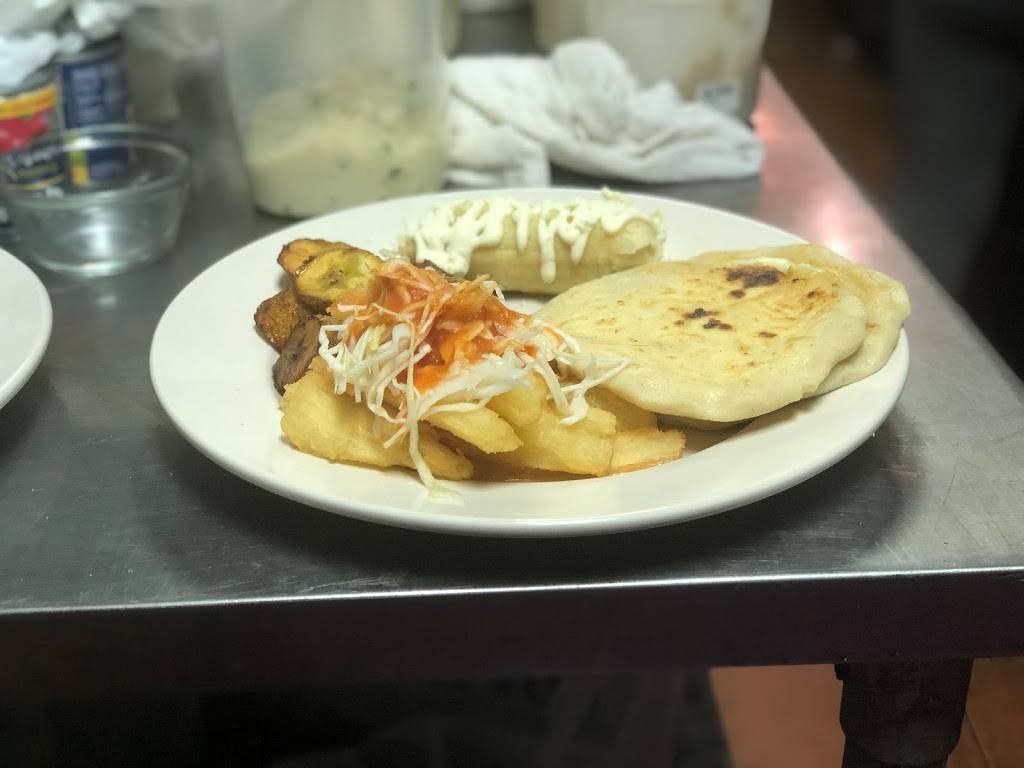 El Bocado | restaurant | 1005 E Passyunk Ave, Philadelphia, PA 19147, USA | 2677582390 OR +1 267-758-2390