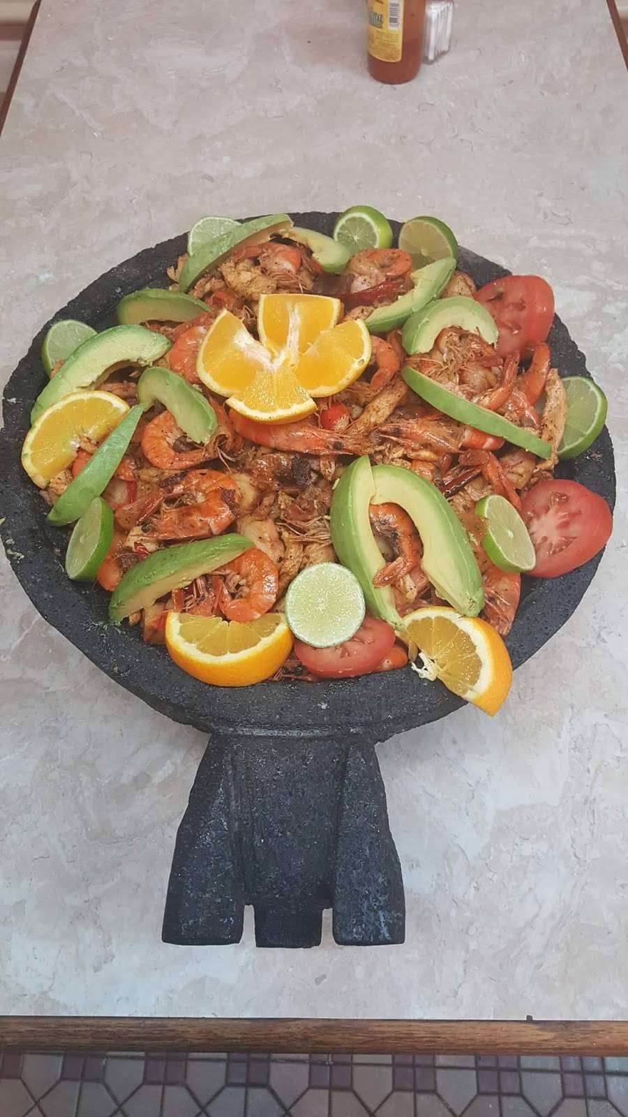 Los Reyes | restaurant | 2861 Madison Ave, Indianapolis, IN 46225, USA | 3174262384 OR +1 317-426-2384