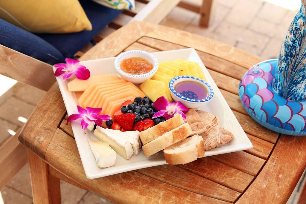 Jules Kitchen, at Circa 39 Hotel | cafe | 3900 Collins Ave, Miami Beach, FL 33140, USA | 3055031121 OR +1 305-503-1121