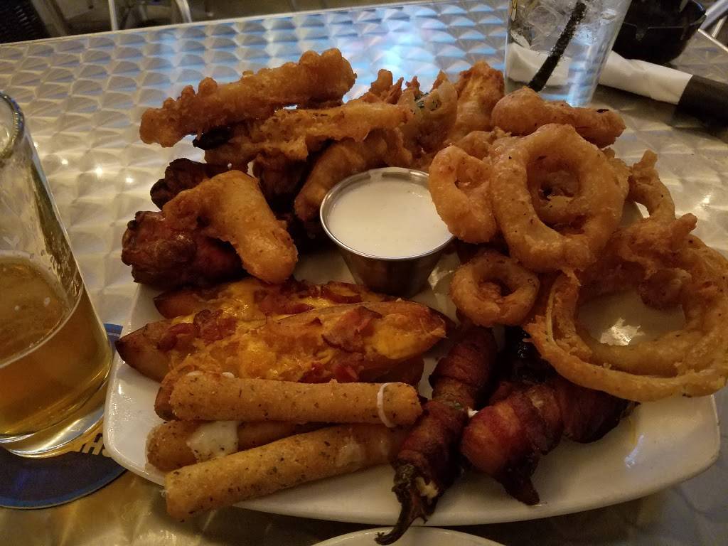 Hops Sports Grill | restaurant | 120 S Houghton Rd Unit 174, Tucson, AZ 85748, USA | 5203005898 OR +1 520-300-5898