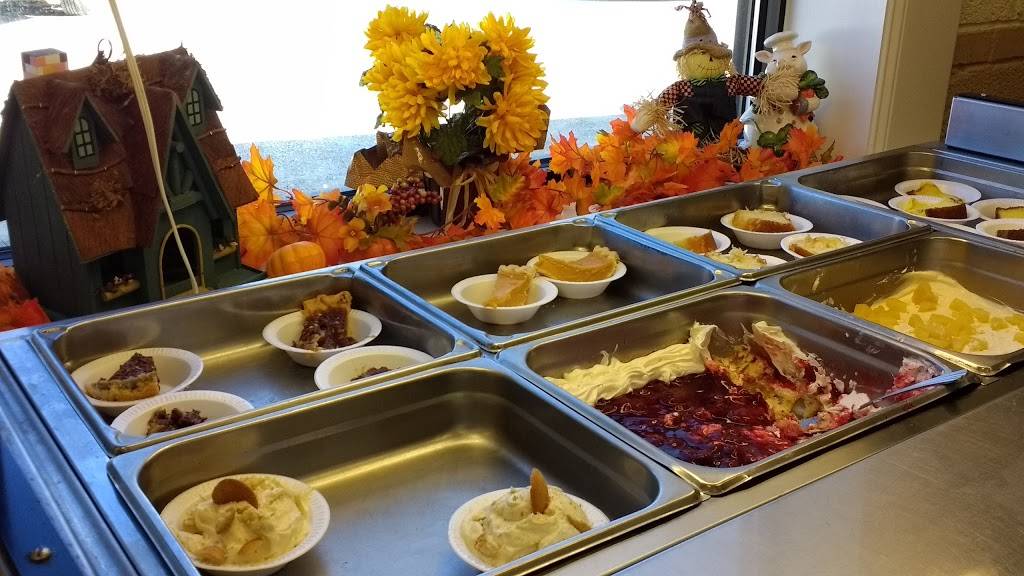 Carolina BBQ | restaurant | 306 N Main St, Kenansville, NC 28349, USA | 9102961220 OR +1 910-296-1220