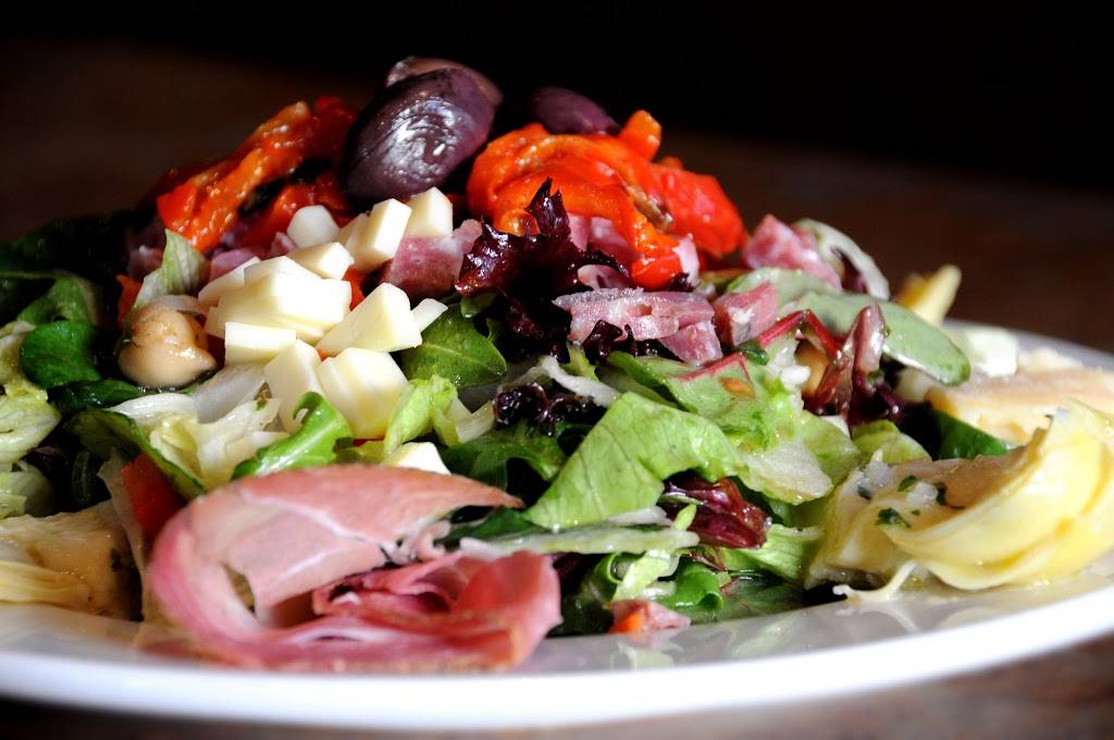 Carmines La Trattoria Restaurant | restaurant | 2401 PGA Boulevard # 172, Palm Beach Gardens, FL 33410, USA | 5617750186 OR +1 561-775-0186