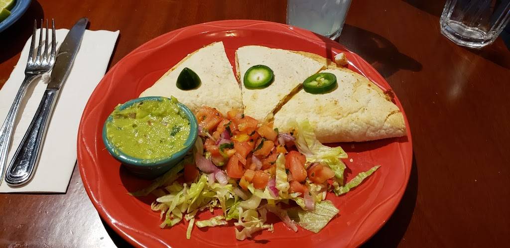 Blue Moon | restaurant | 7 Pondfield Rd #27, Bronxville, NY 10708, USA | 9143374000 OR +1 914-337-4000