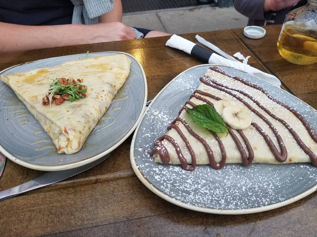 The Crepe Shop | cafe | 2928 N Broadway, Chicago, IL 60657, USA | 7738570018 OR +1 773-857-0018