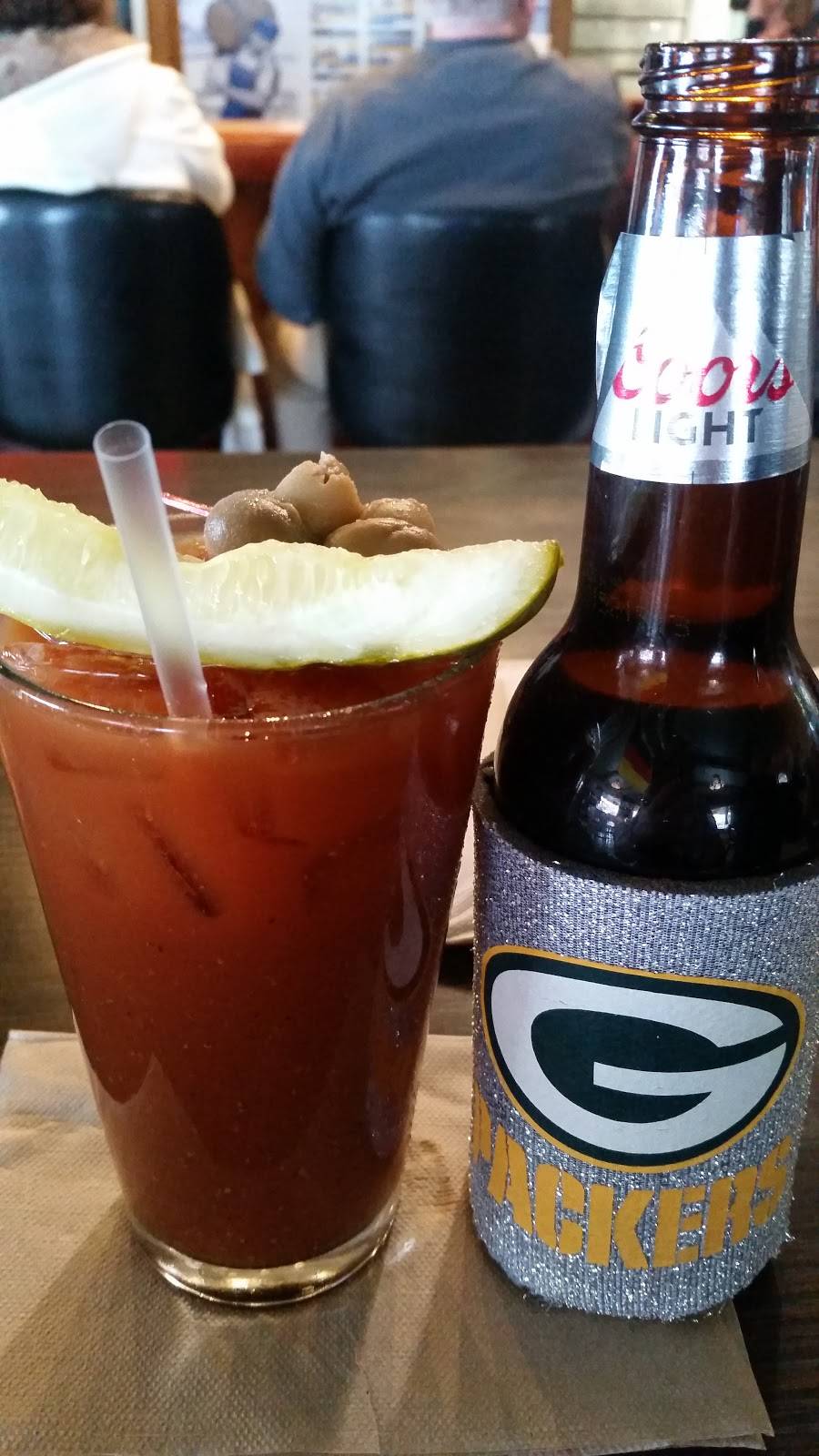 Herings Towne Inn | restaurant | 124 W Rockwell St, Jefferson, WI 53549, USA | 9206742547 OR +1 920-674-2547