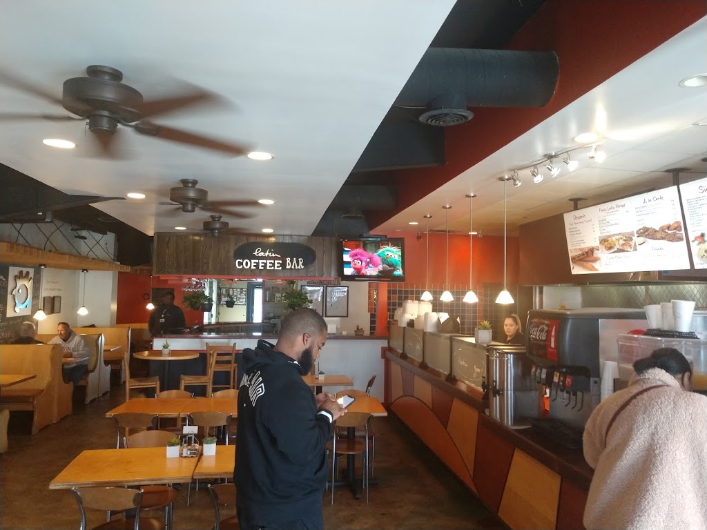 Latin Chicks Restaurant & Catering | restaurant | 5205 Waters Ave, Savannah, GA 31405, USA | 9124955133 OR +1 912-495-5133