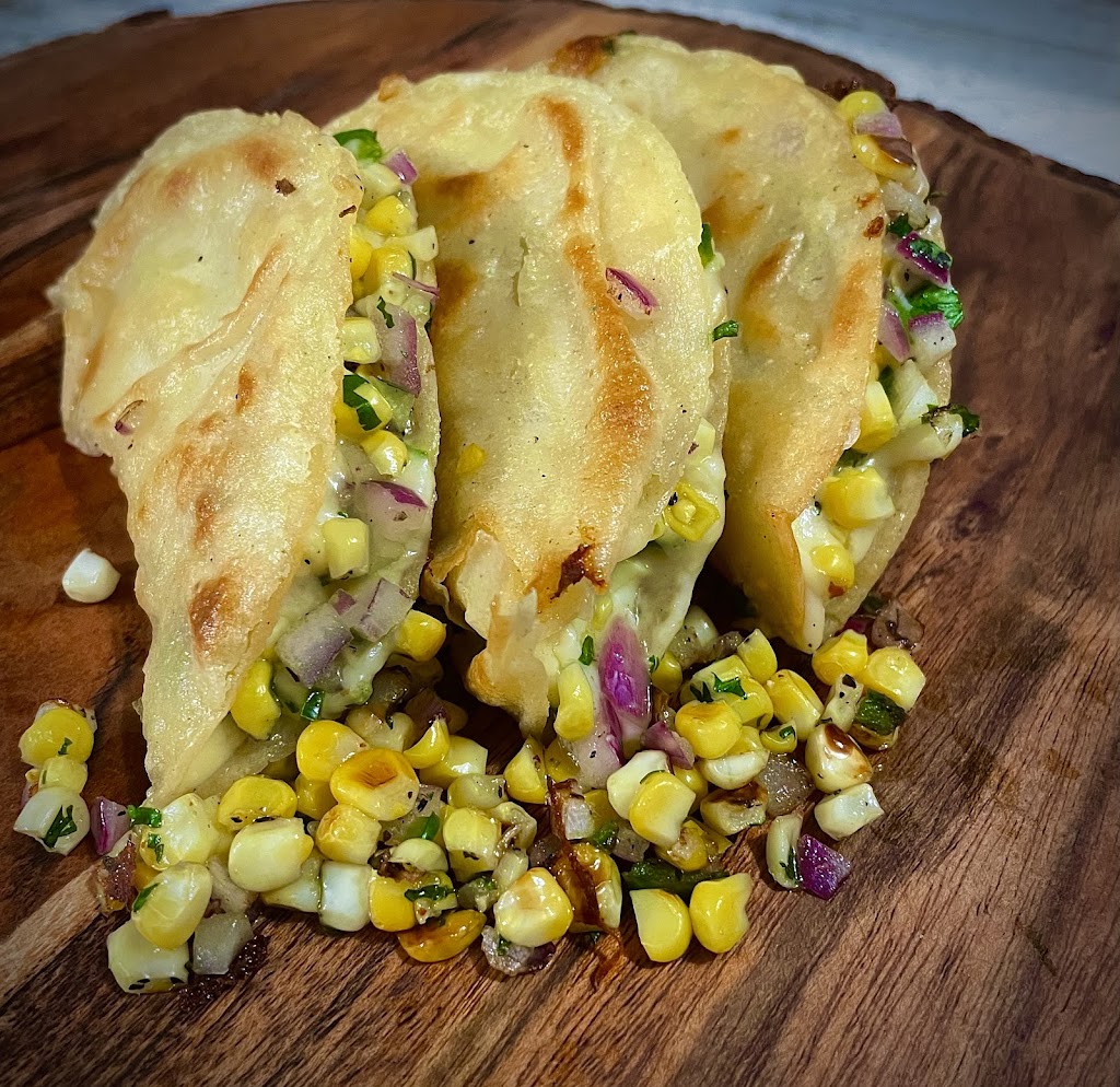 E&Ls Tiny Tacos | restaurant | 41770 Hayes Rd, Clinton Twp, MI 48038, USA | 5867658940 OR +1 586-765-8940